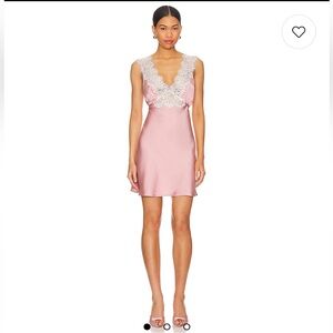 Lovers and Friend Taylor Mini Dess in Baby Pink